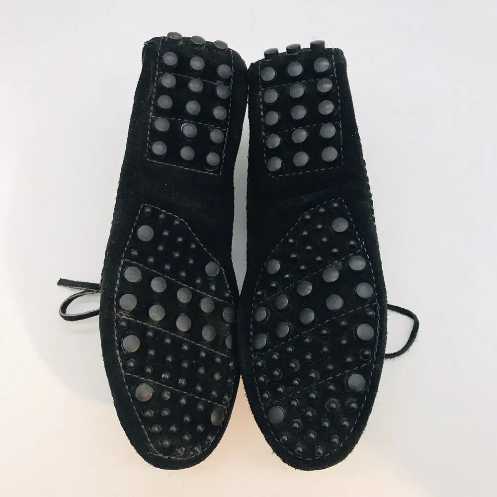 Minnetonka 459 moccasins